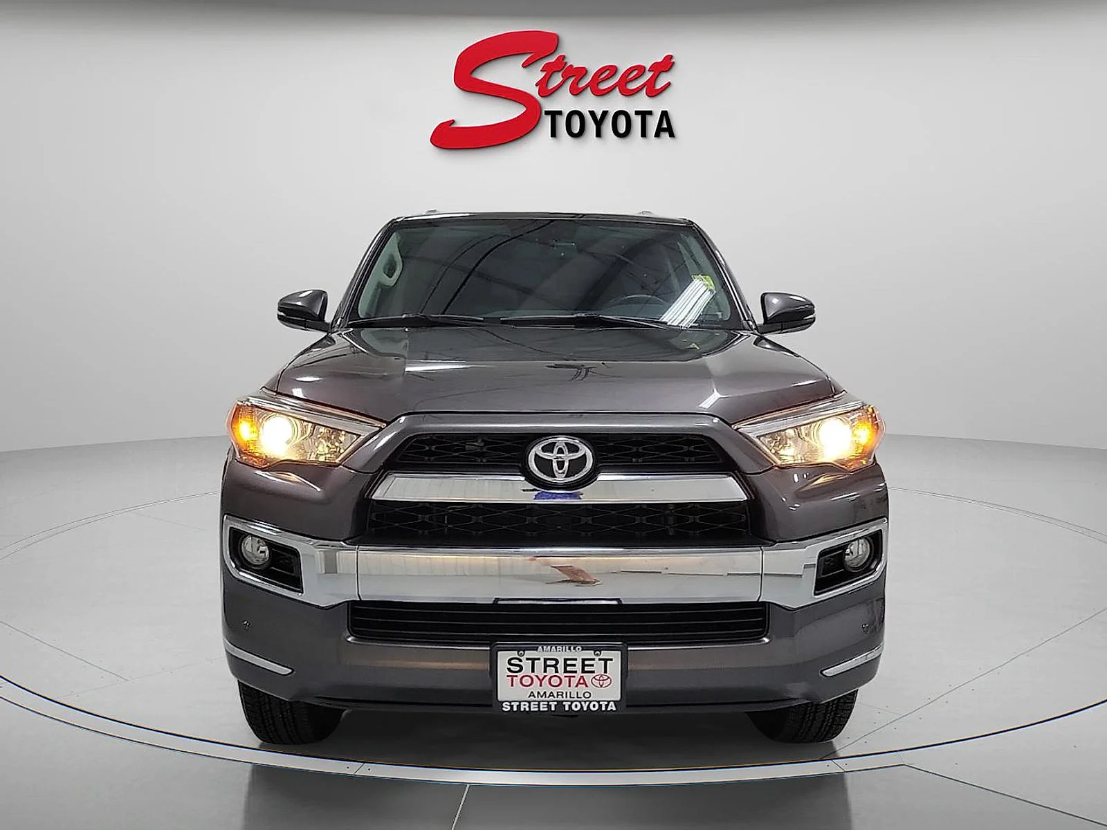 Certified Used 2018 Gray Toyota Limited image 6