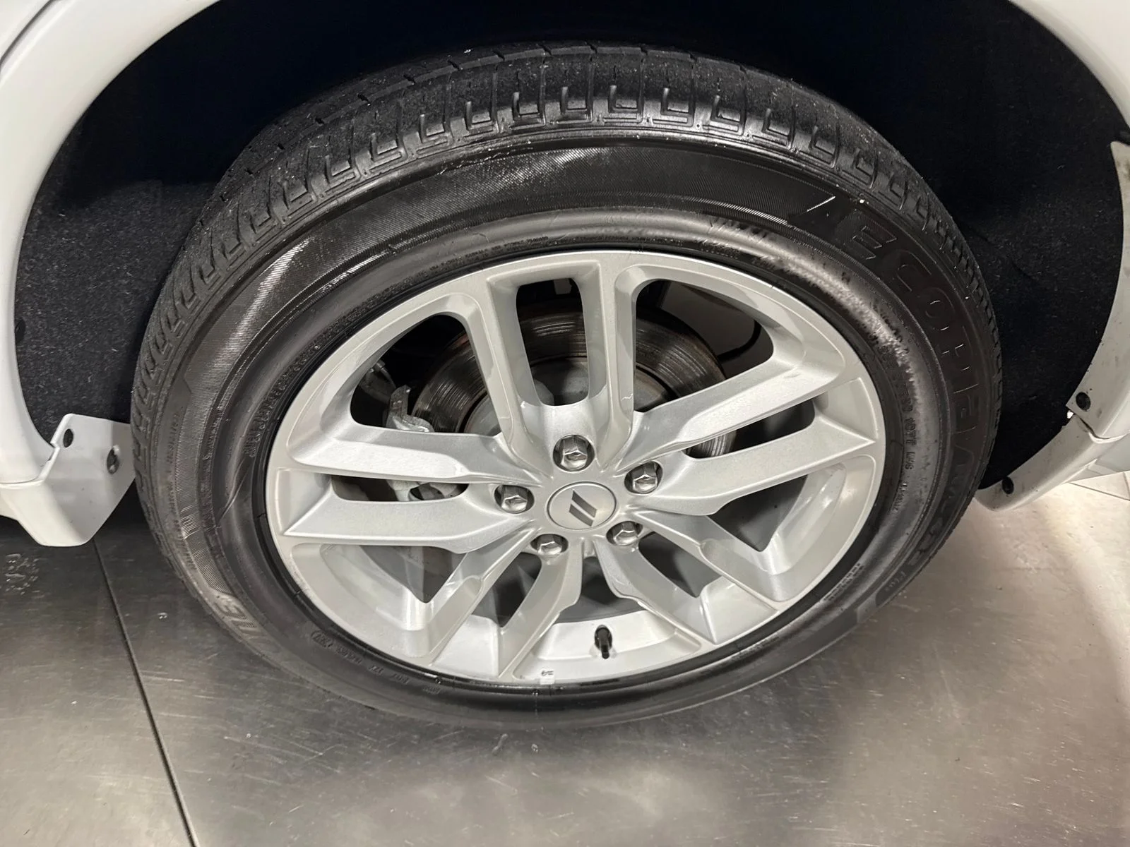 Used 2025 White Dodge R/T Plus image 7