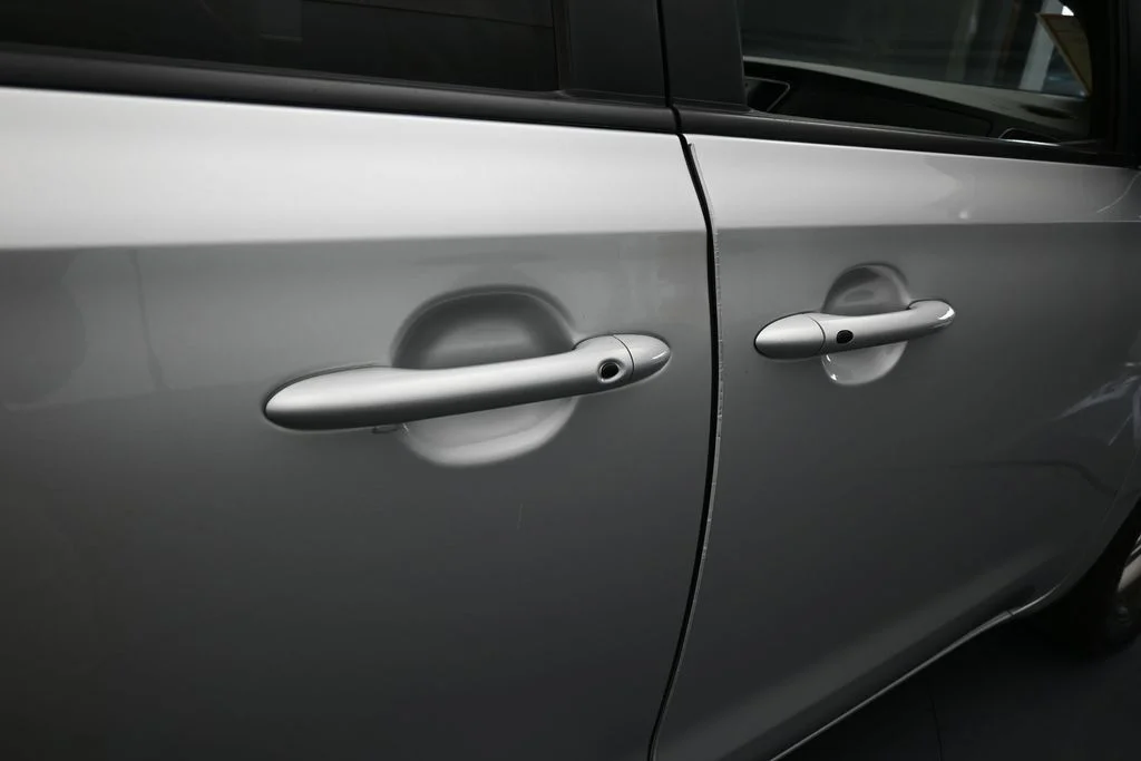 Used 2021 Silky Silver Kia EX image 37