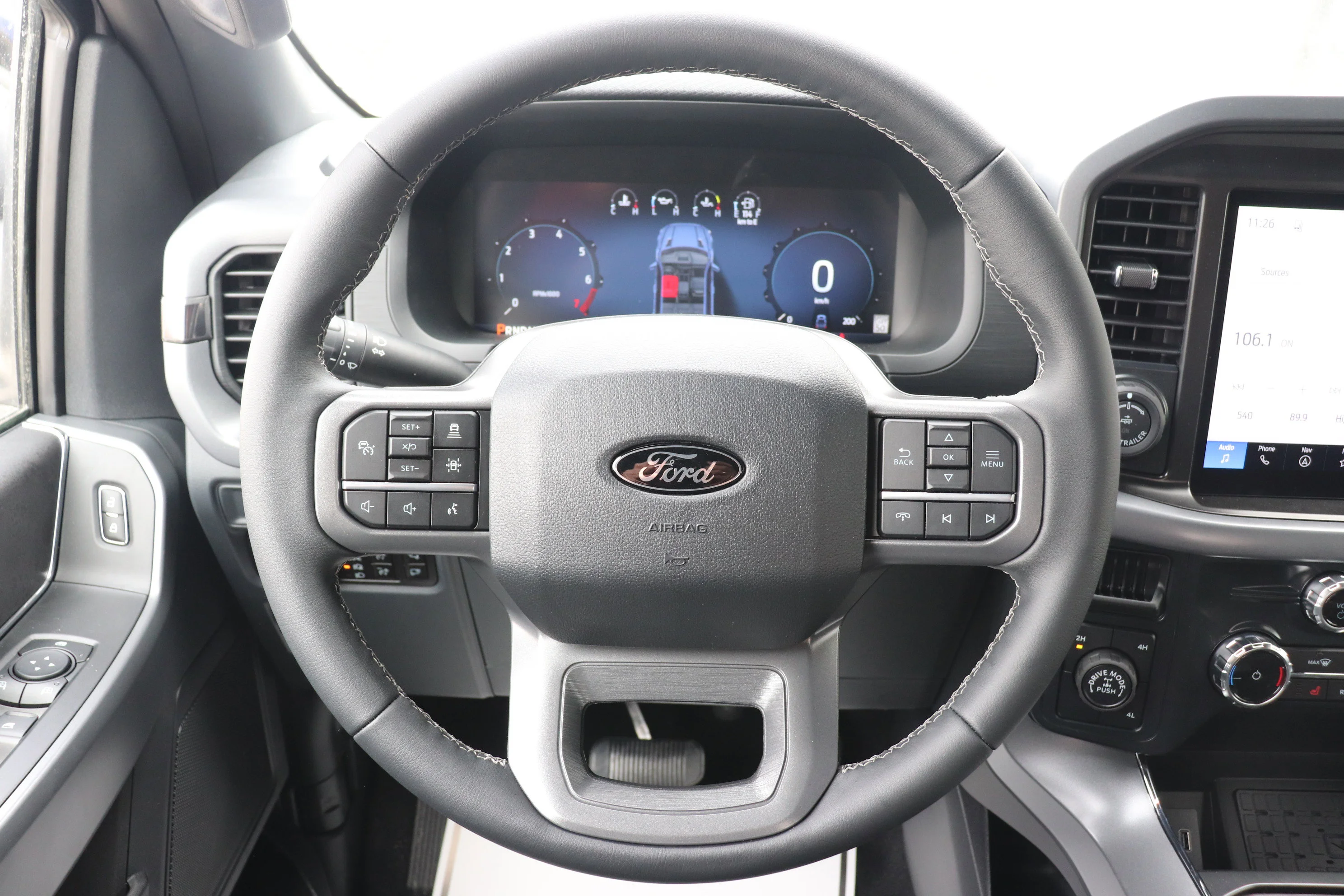 New 2026 OXFORD WHITE Ford XLT image 13