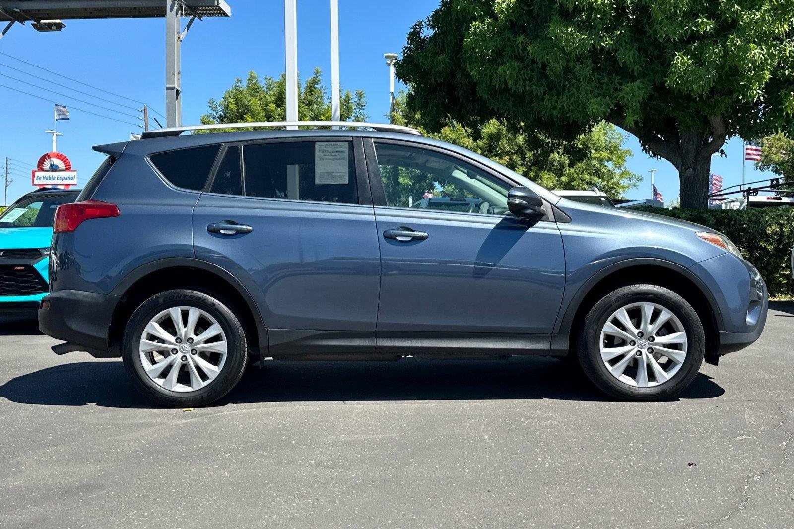 Used 2013 Shoreline Blue Pearl Toyota Limited image 2