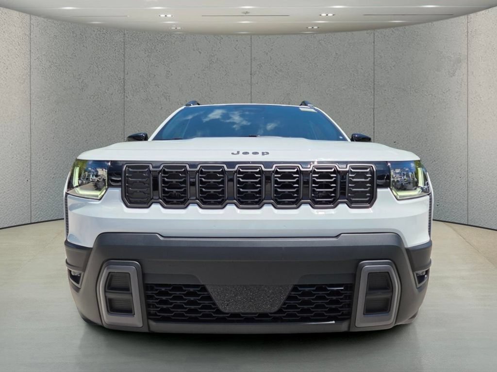 New 2026 Bright White Clear-Coat Exterior Paint Jeep Limited image 2