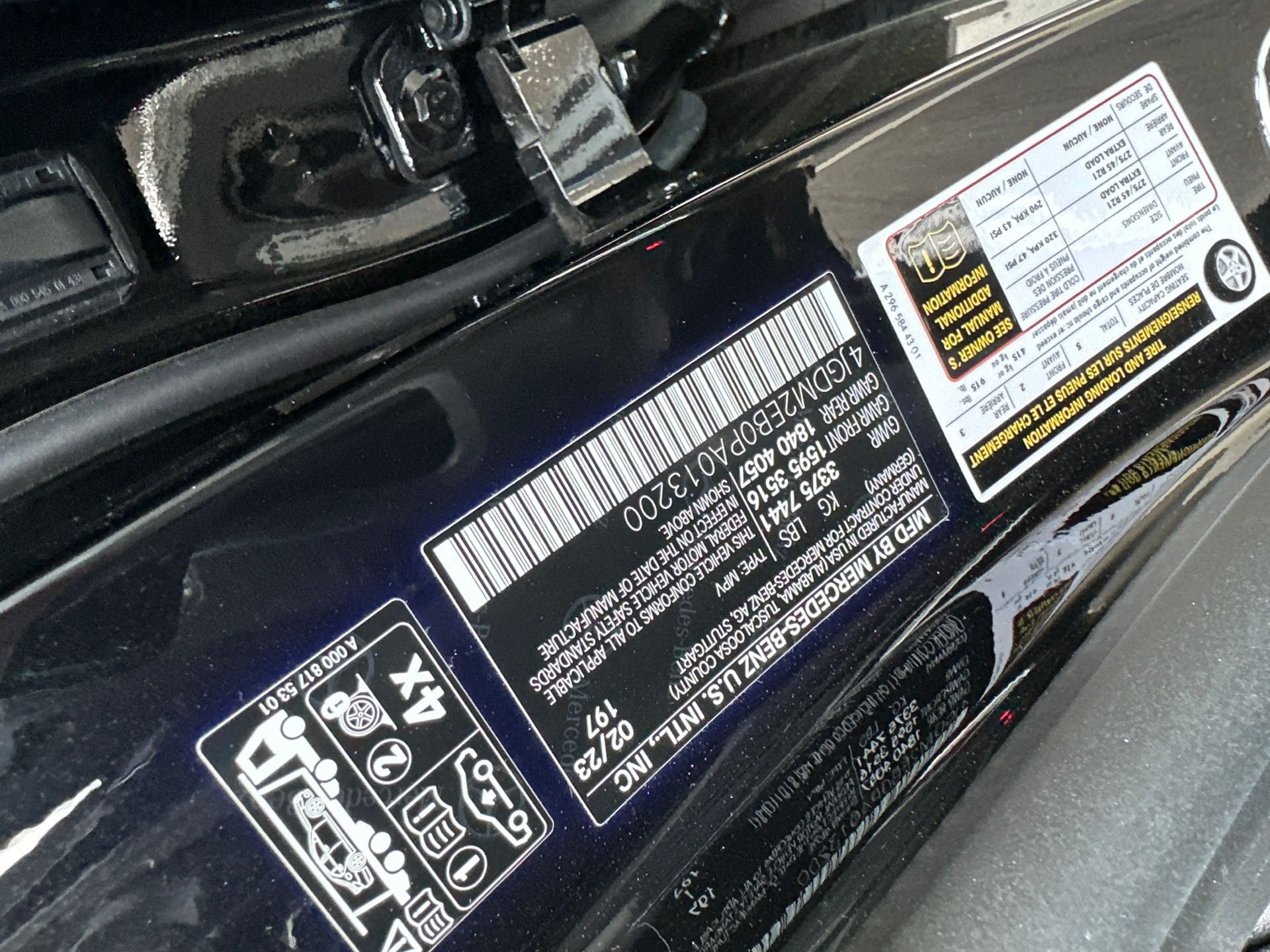 Used 2023  Mercedes-Benz 450 image 5