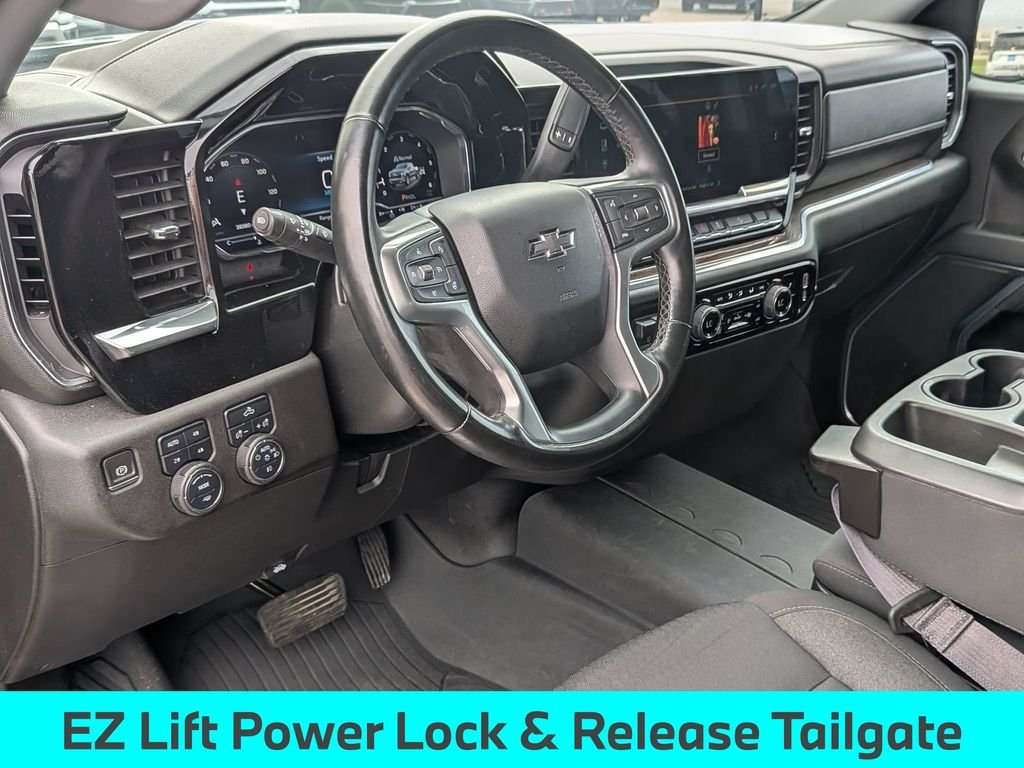 Used 2023 Black Chevrolet RST image 30