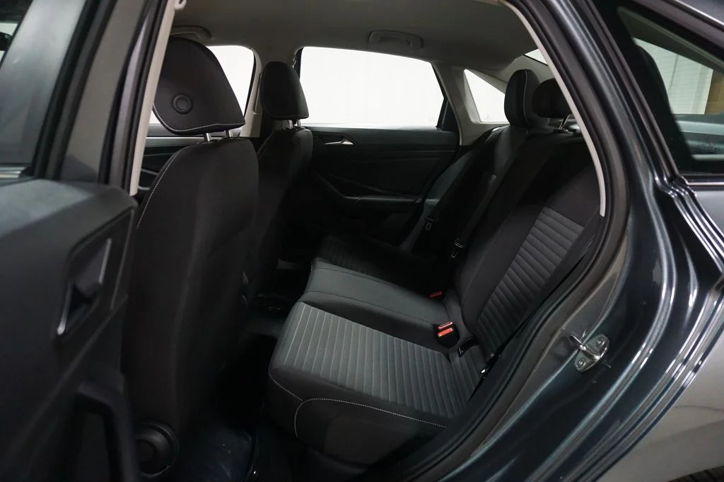 New 2026 Platinum Gray Volkswagen 1.5T S image 11