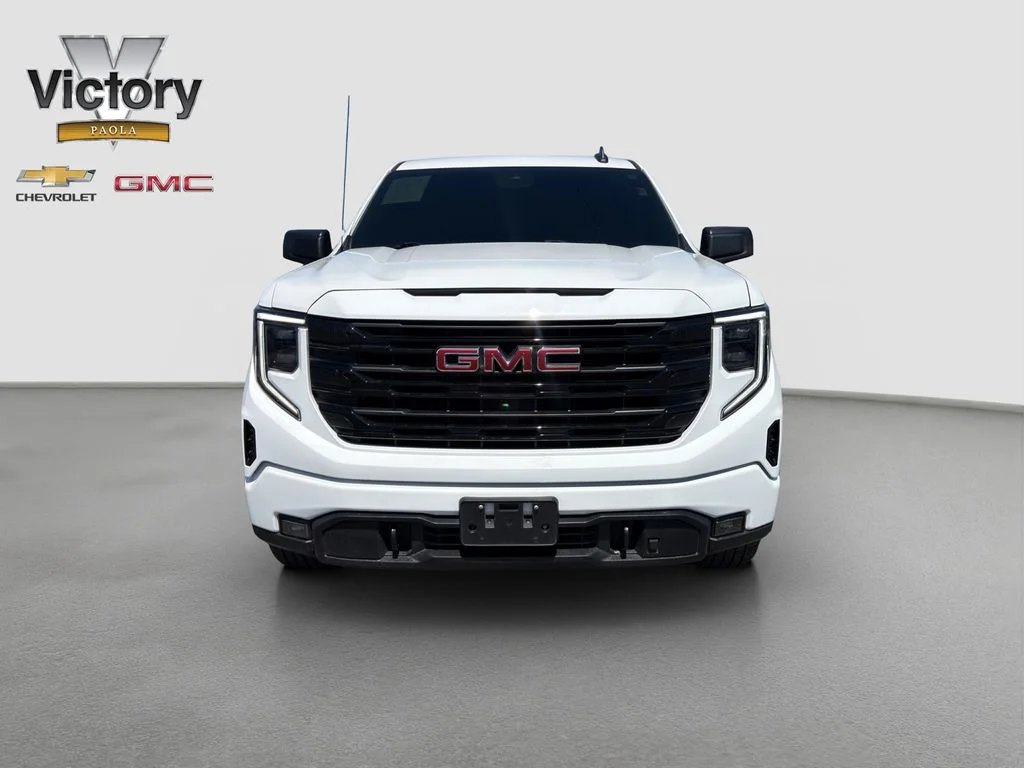 Used 2022 GMC Sierra 1500 Elevation with VIN 3GTUUCET0NG655000 for sale in Kansas City