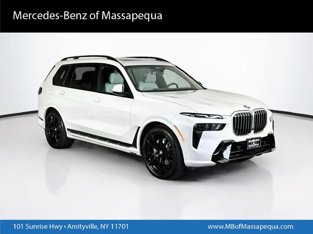 2023 BMW X7