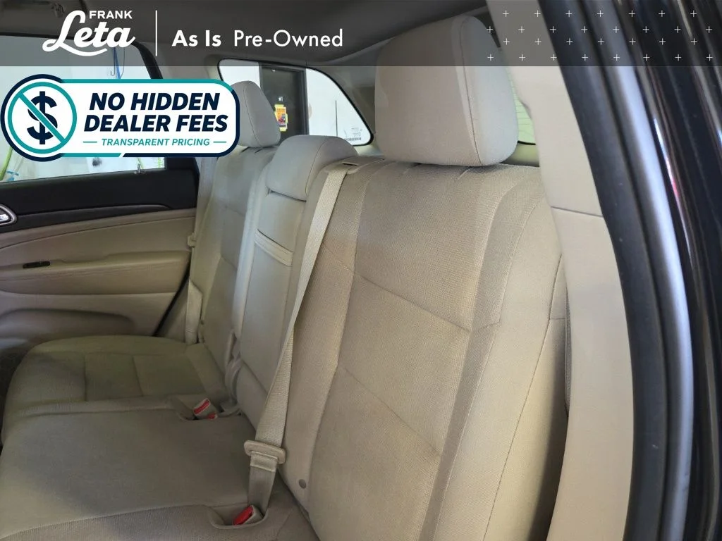 Used 2014 Black Jeep Laredo image 19