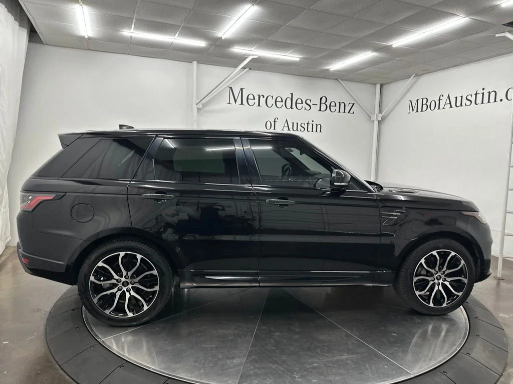 Used 2021  Land Rover HSE Silver Edition image 8
