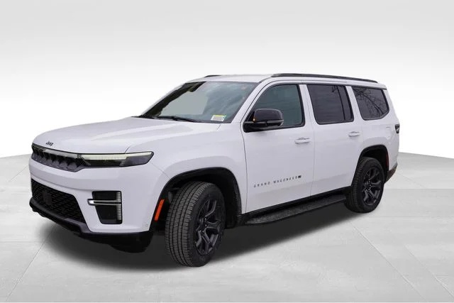 New 2026 Bright White Clearcoat Jeep Limited Altitude image 7
