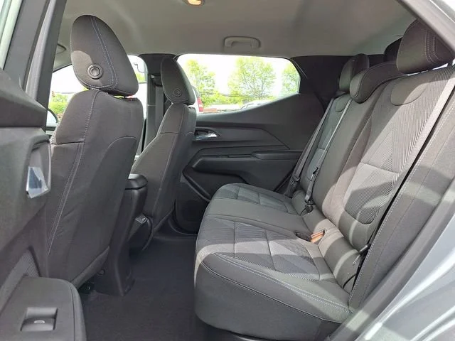 New 2027 Sterling Grey Metallic Chevrolet LT image 5