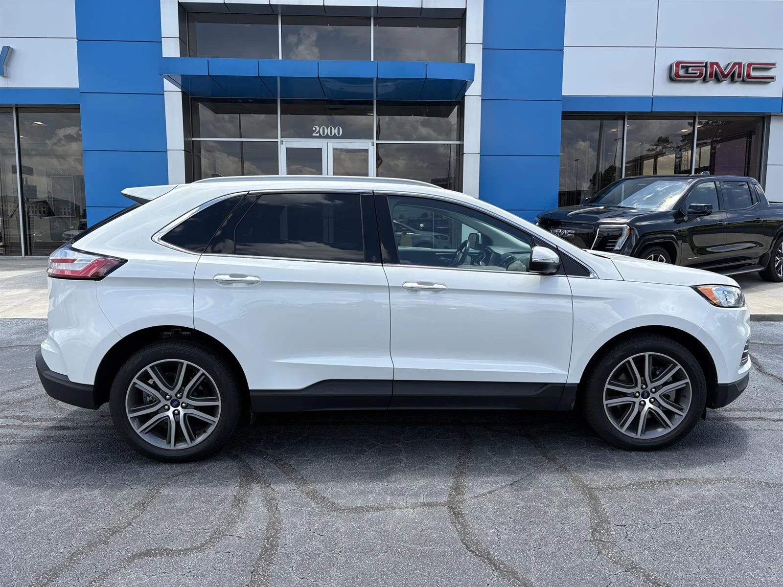 Used 2021 White Ford Titanium image 2