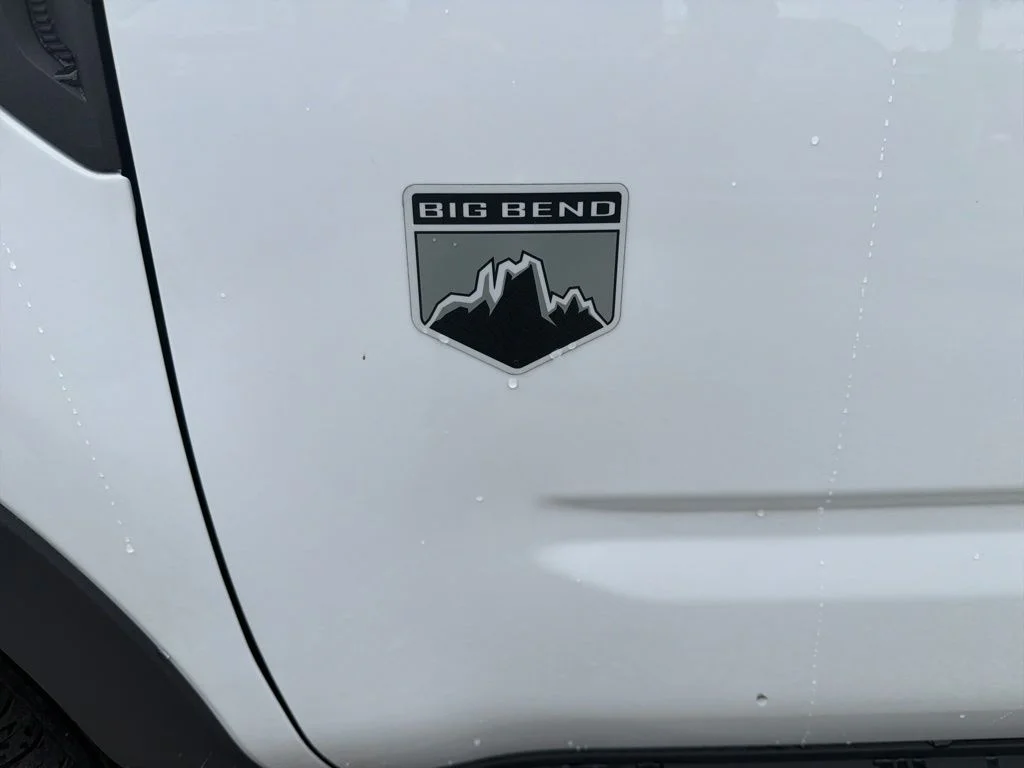 Used 2025 White Ford Big Bend image 3
