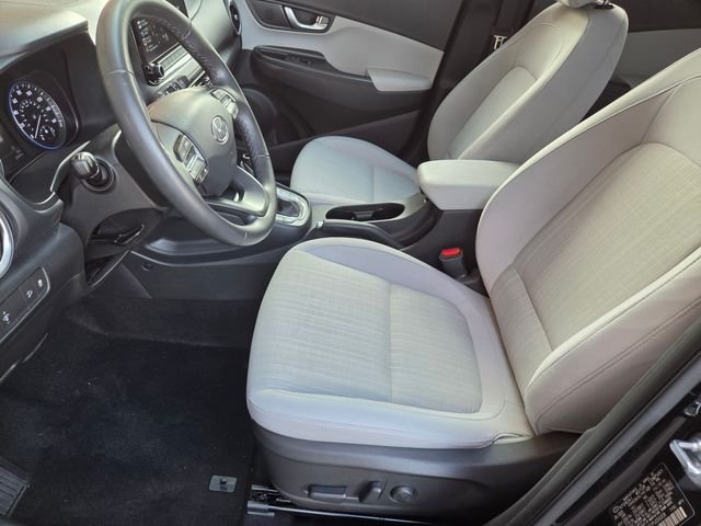 Used 2023 Black Hyundai SEL image 11
