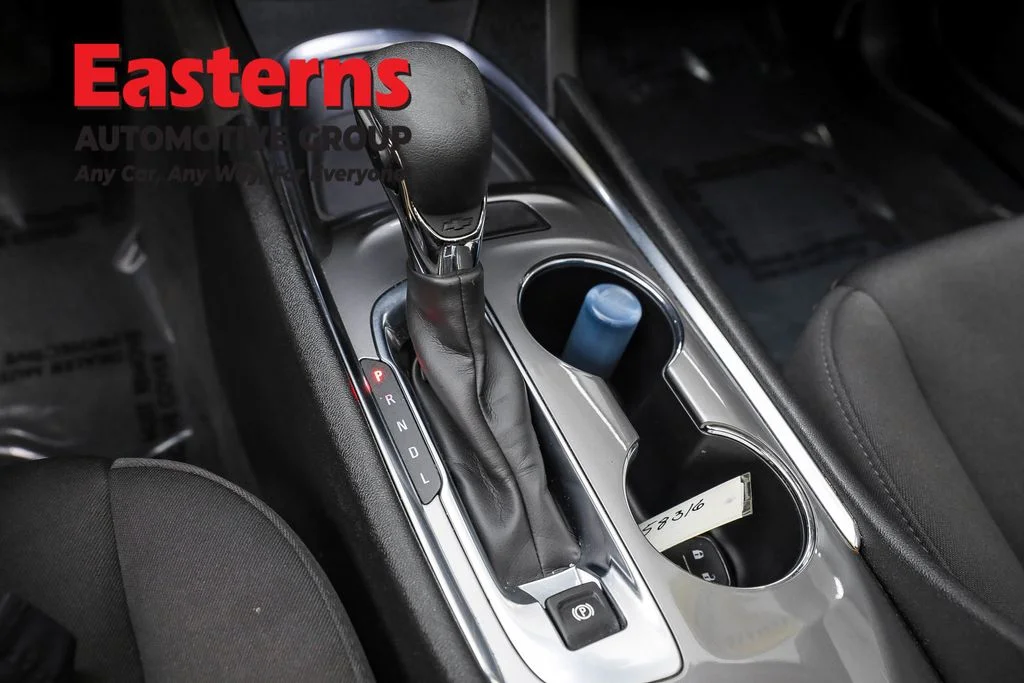 Used 2022 Blue Chevrolet LT image 13