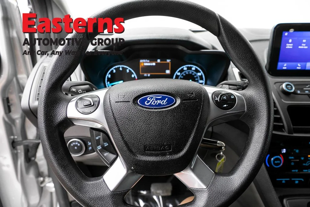 Used 2021 Silver Ford XLT image 10