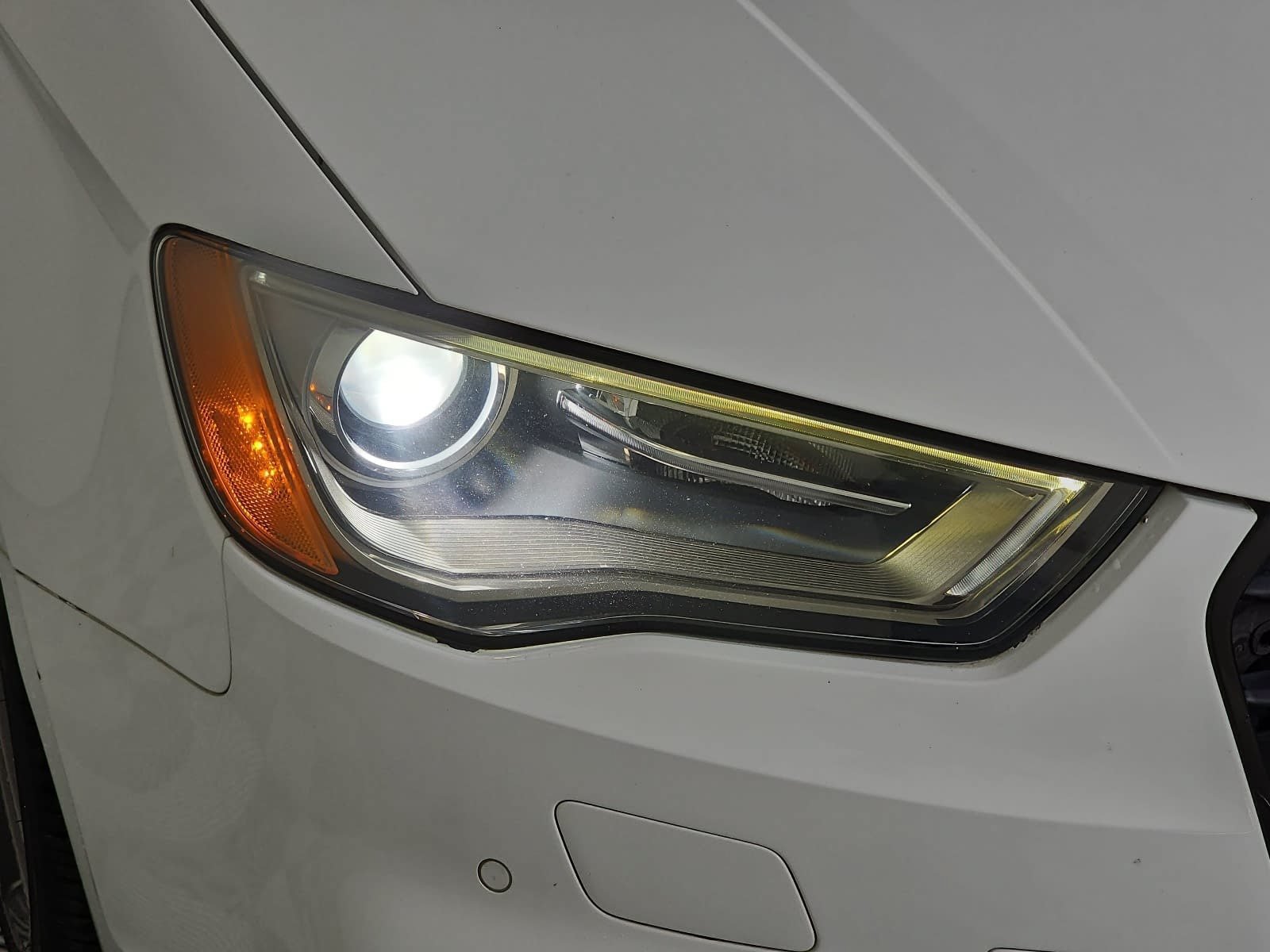 Used 2016 White Audi 1.8T Premium image 27
