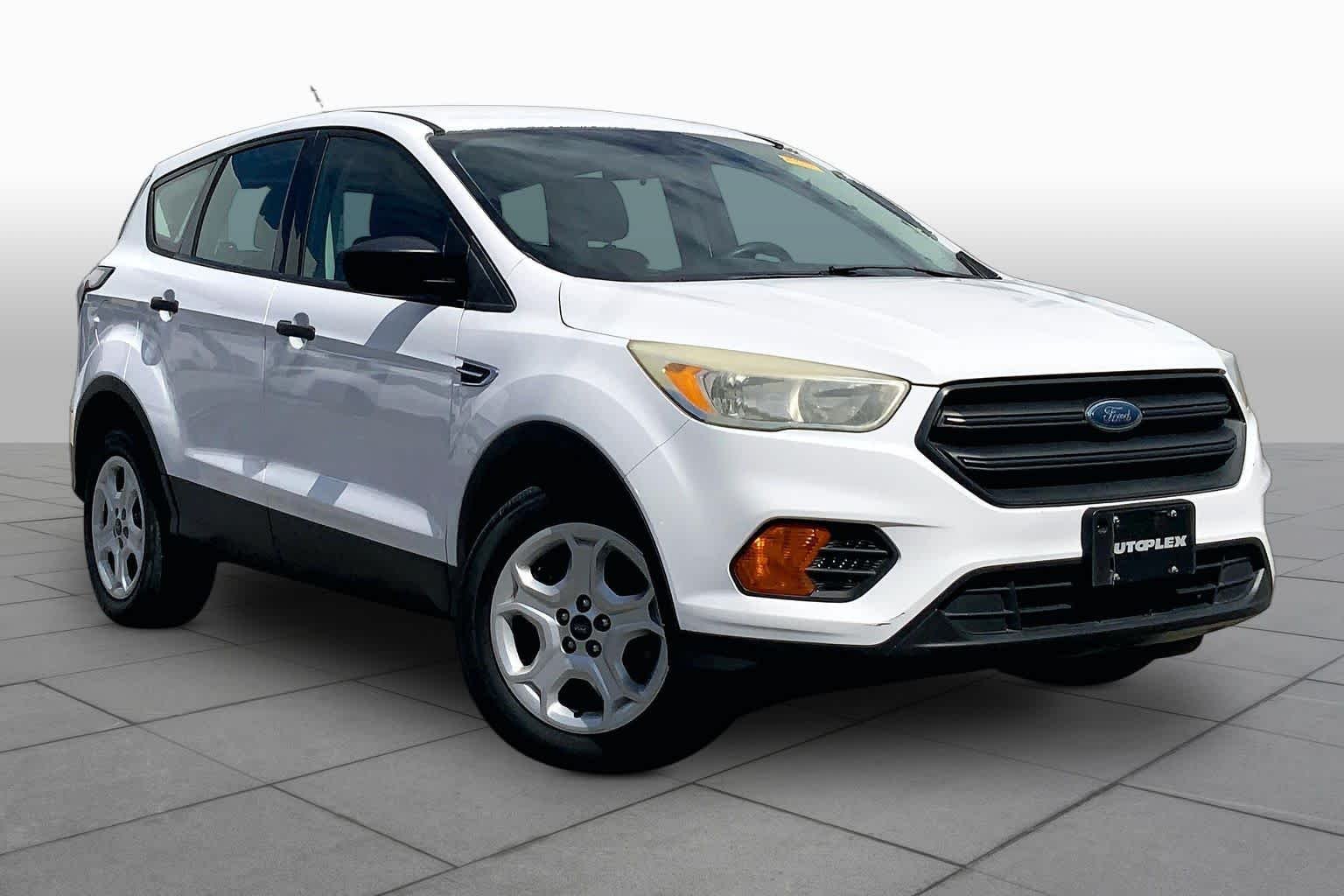 Used 2017 Oxford White Ford S image 3