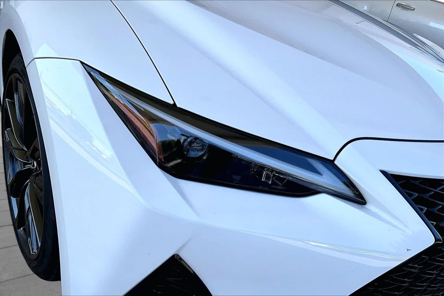 Used 2025 Ultra White Lexus F SPORT Design image 26