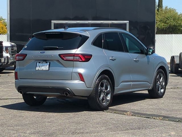 2024 Ford Escape ST-Line - Photo 8