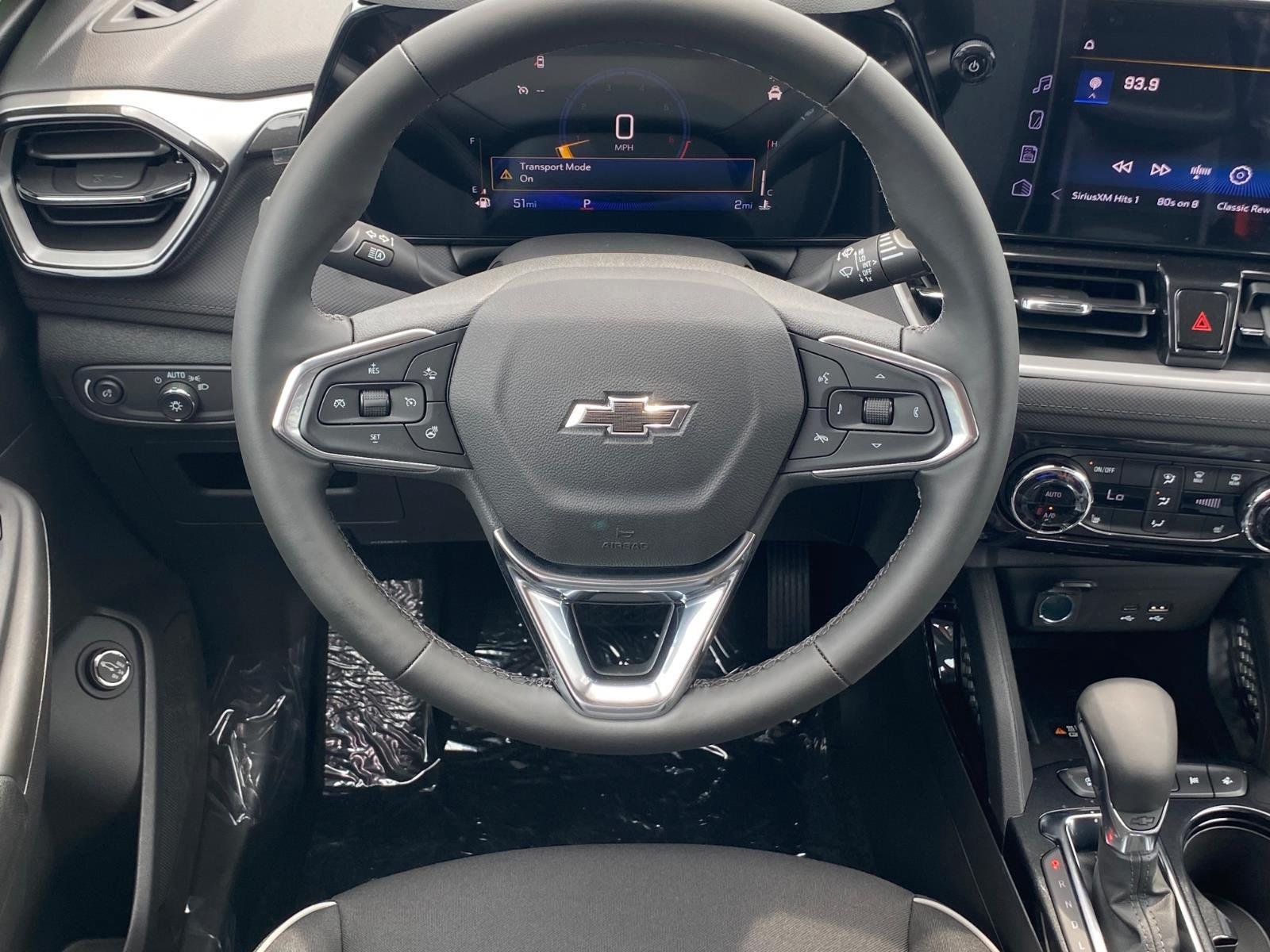 New 2026 Mosaic Black Metallic Chevrolet LT image 7