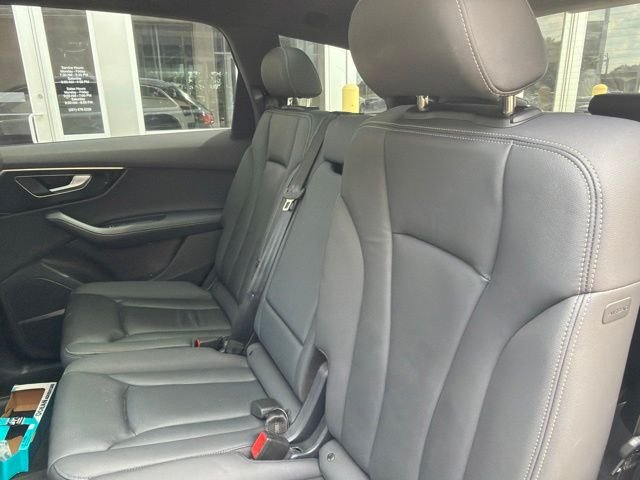Used 2025 Mythos Black Metallic Audi 55 Premium Plus image 12