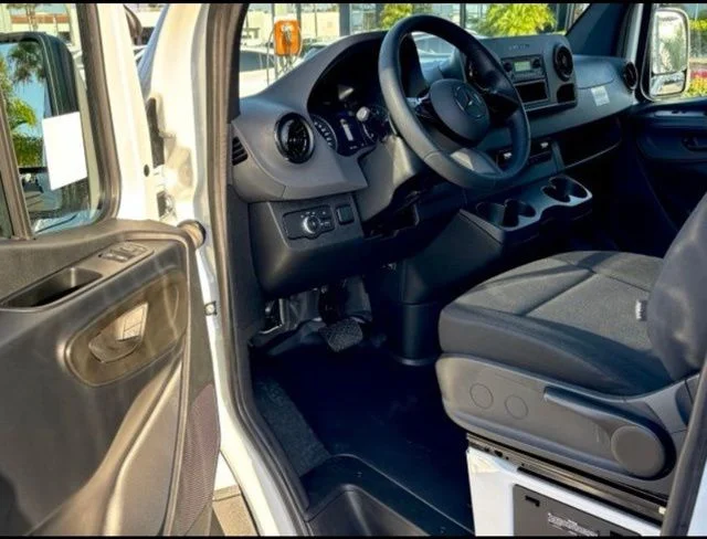Used 2026 White Mercedes-Benz  image 16