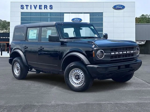 2025 Ford Bronco Base 4x4's photo