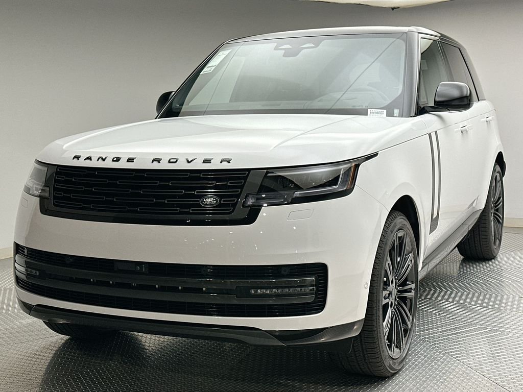New 2026 Fuji White Land Rover SE image 1