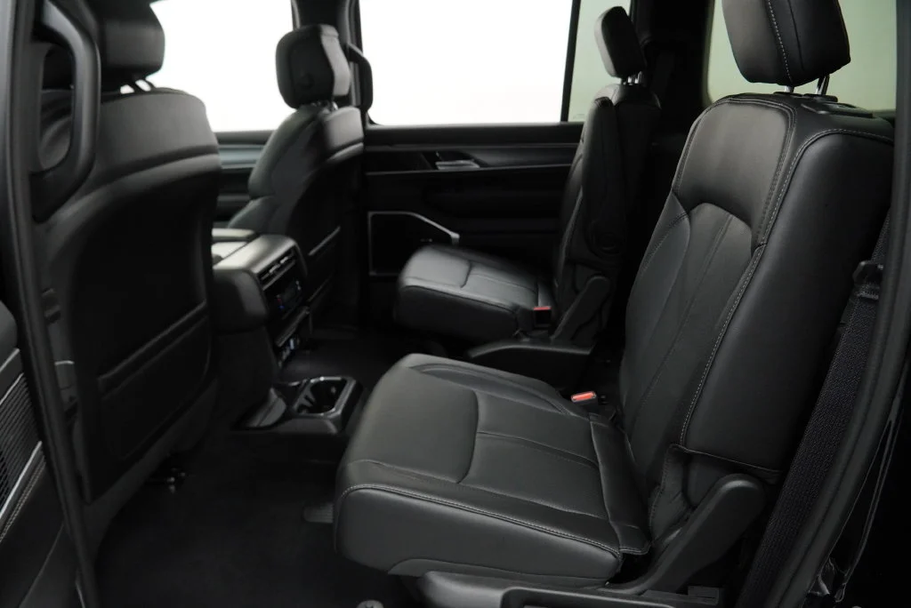 New 2027 High Gloss Black Paint Jeep  image 19