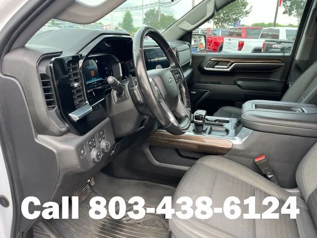 Used 2022 White Chevrolet LT Trail Boss image 6