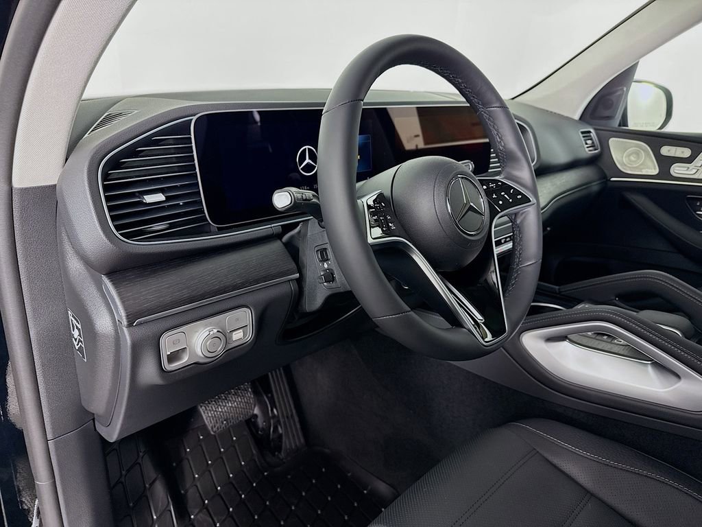 New 2026 Black Mercedes-Benz GLE 450 image 31