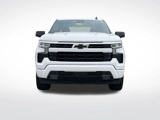 Used 2022 White Chevrolet RST image 29