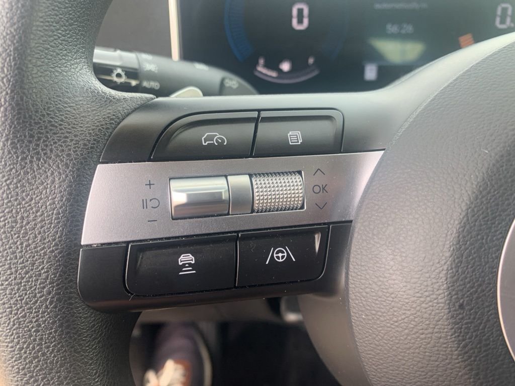 Certified Used 2025 Blue Hyundai SEL image 16