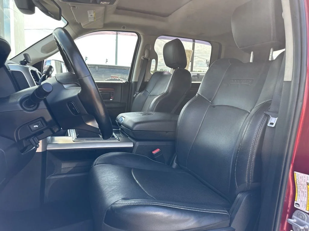 Used 2014 Red Ram Laramie image 29
