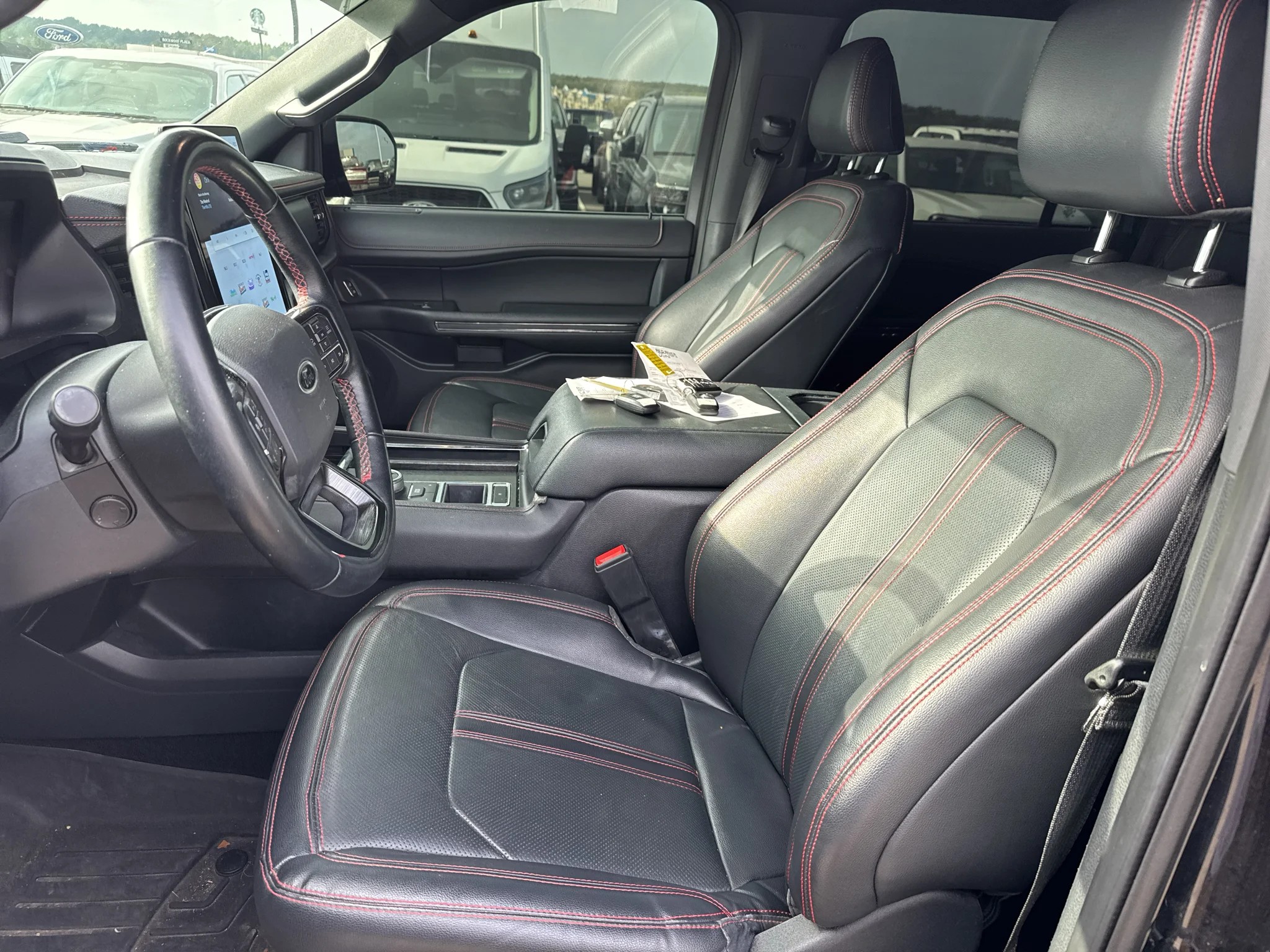 Used 2022 Agate Black Metallic Ford Limited image 16