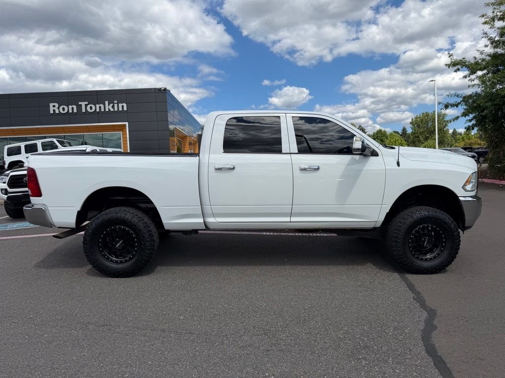 Used 2016 Bright White Clearcoat Ram SLT image 8