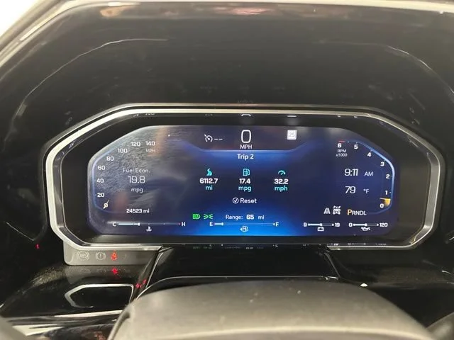 Used 2026 Summit White Chevrolet RST image 38