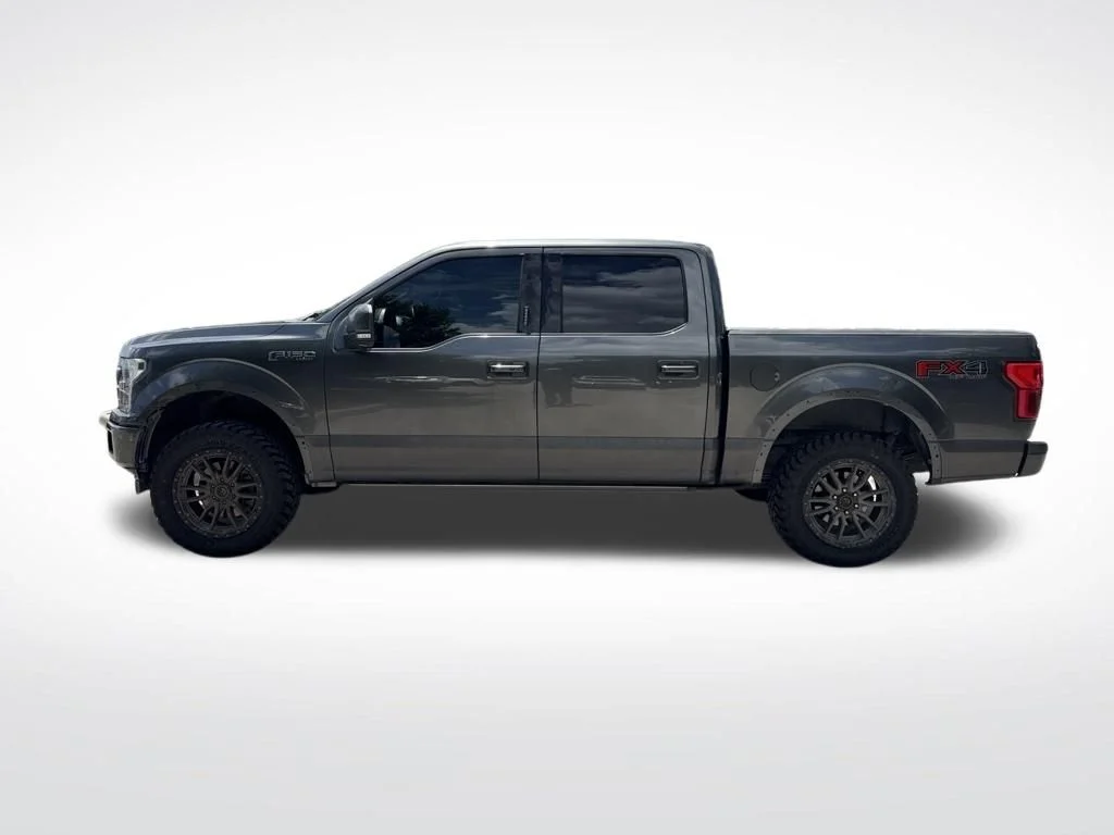 Used 2018 Gray Ford Lariat image 8
