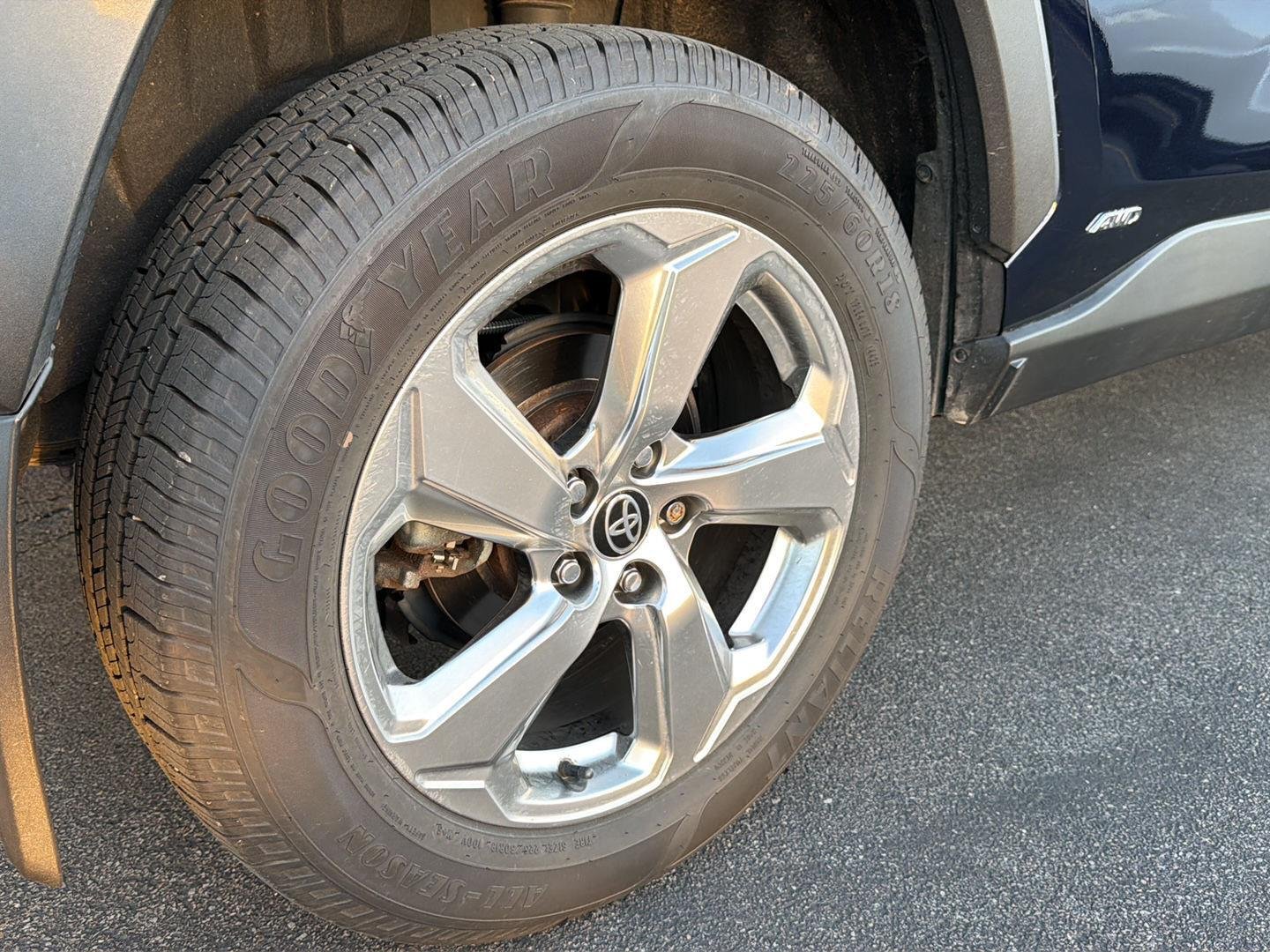 Used 2021 Blueprint Toyota XLE Premium image 10