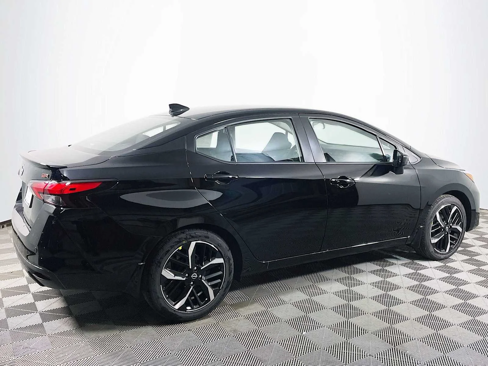 Used 2025 Super Black Nissan SR image 2