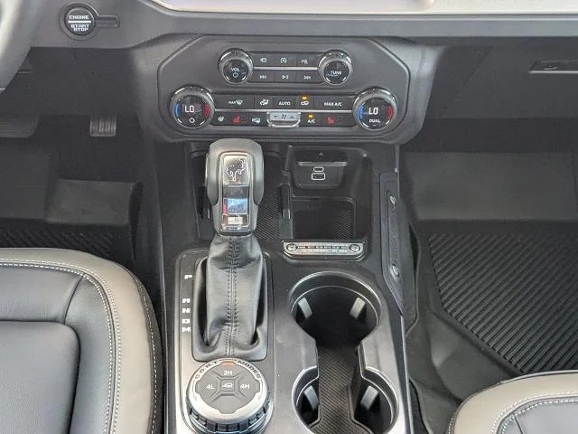 New 2026 Oxford White Ford Outer Banks image 44