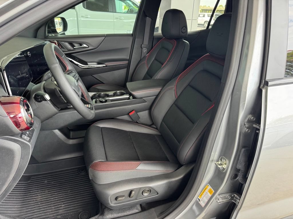 2027 Chevrolet Equinox RS - Photo 18