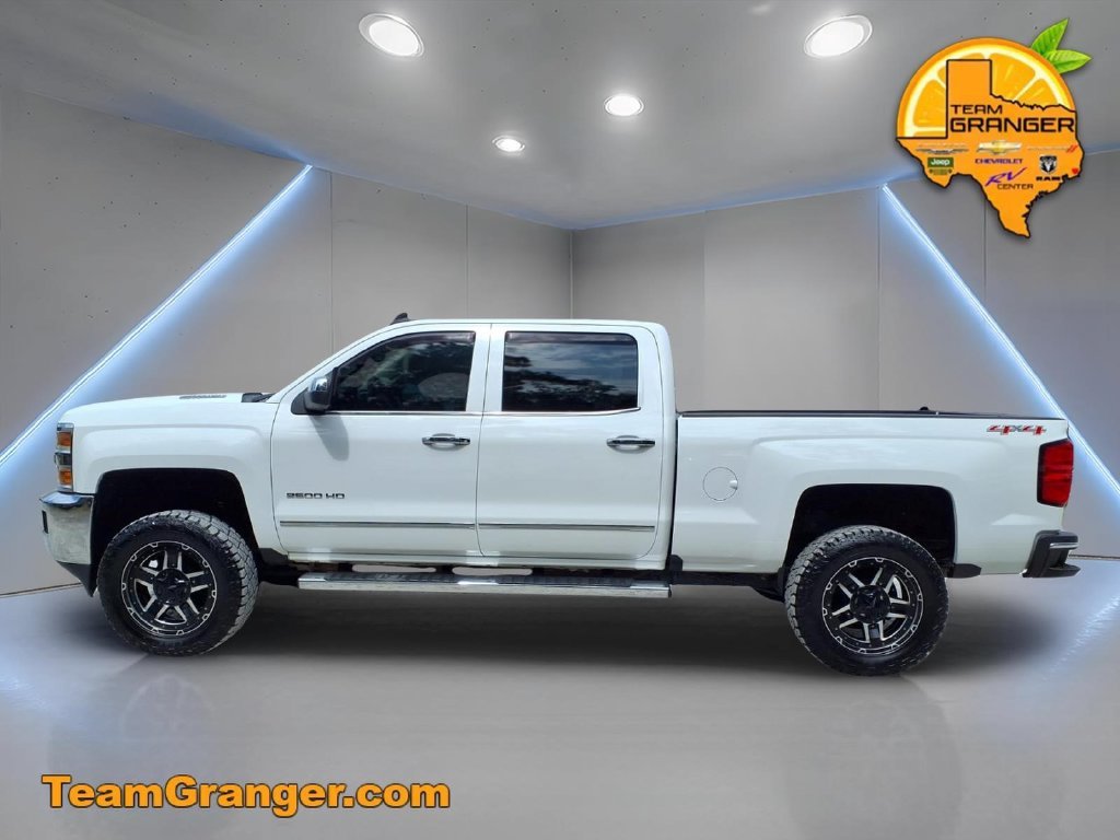 Used 2016 SUMMIT WHITE Chevrolet LTZ image 8