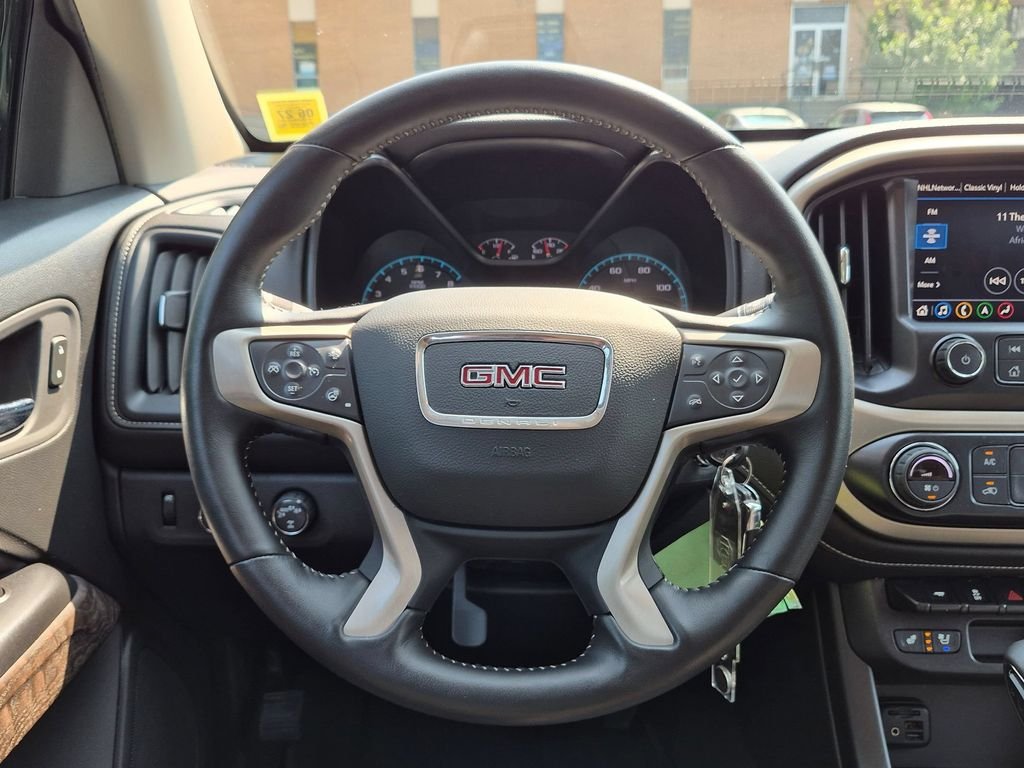 Used 2022 Gray GMC Denali image 13