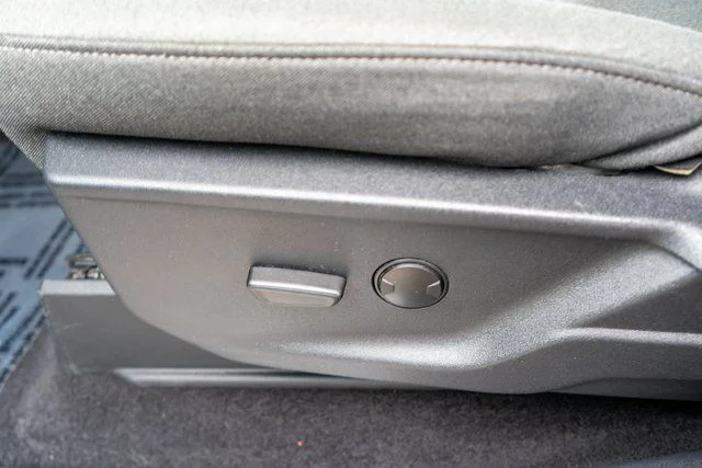 Used 2024 White Ford XLT image 18