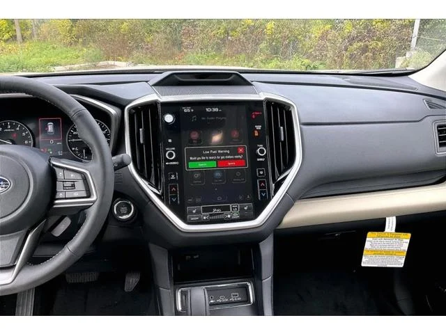 New 2027 AUTUMN GREEN METALLIC Subaru Limited 8-Passenger image 20