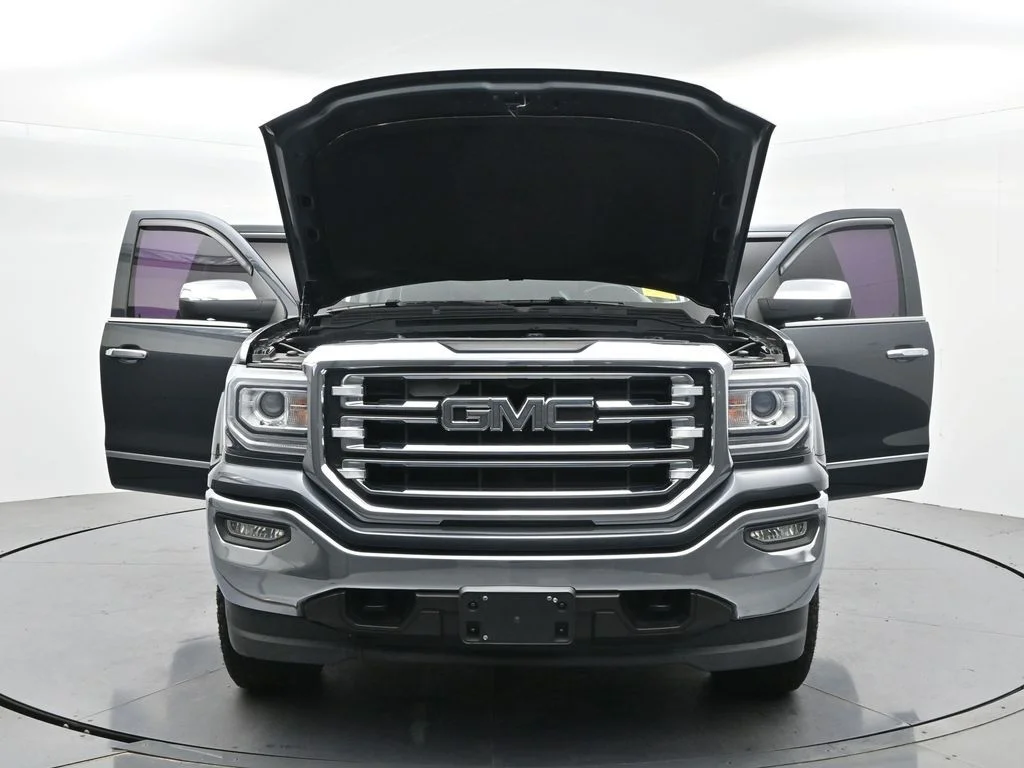 Used 2017 Gray GMC SLT image 39