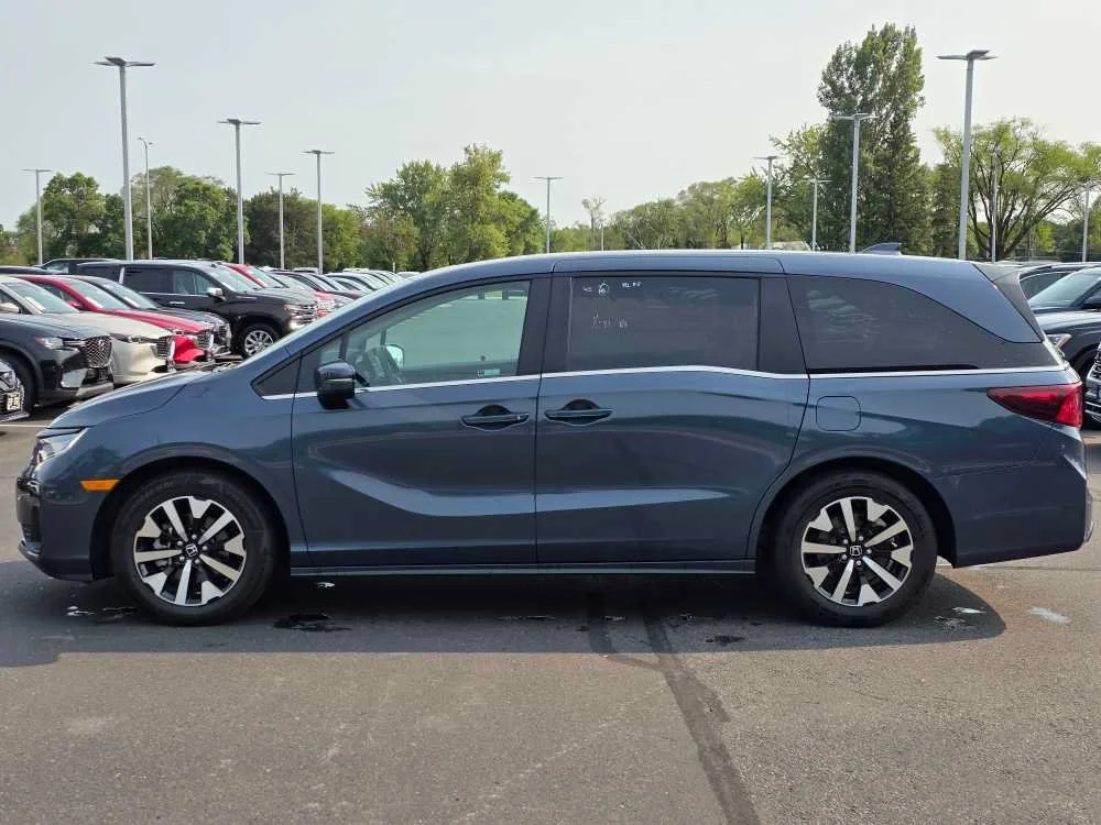 Used 2025 Honda Odyssey EX-L with VIN 5FNRL6H64SB062743 for sale in St. Cloud, Minnesota