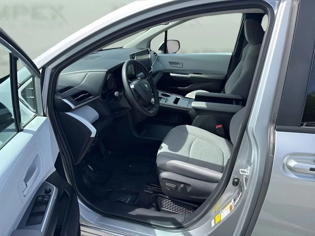 Used 2025 Silver Toyota LE image 9